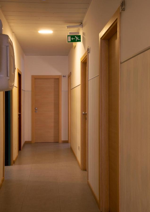 Hotel Norma 米萨诺阿德里亚蒂科 外观 照片