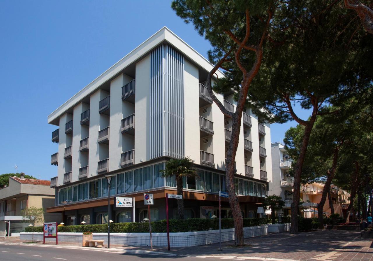 Hotel Norma 米萨诺阿德里亚蒂科 外观 照片
