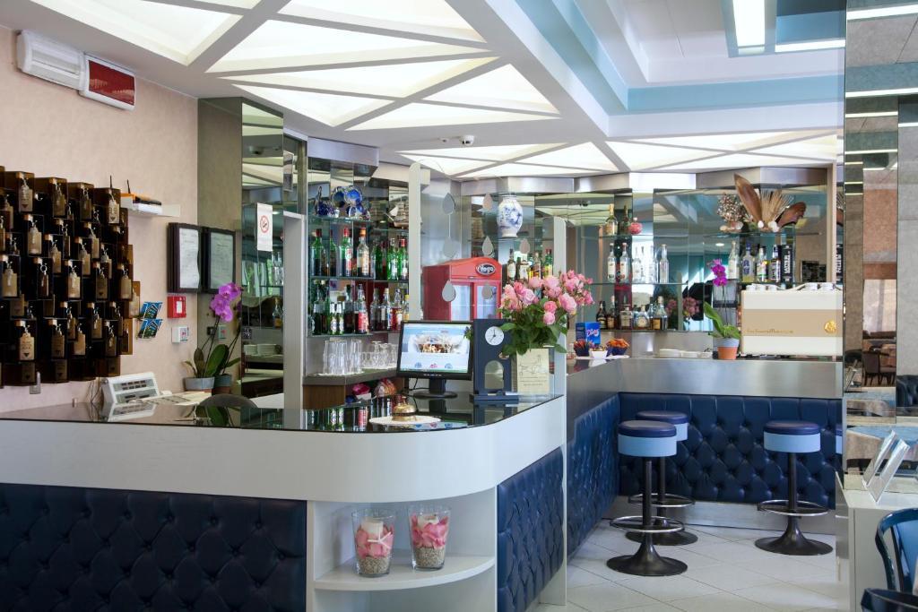 Hotel Norma 米萨诺阿德里亚蒂科 外观 照片