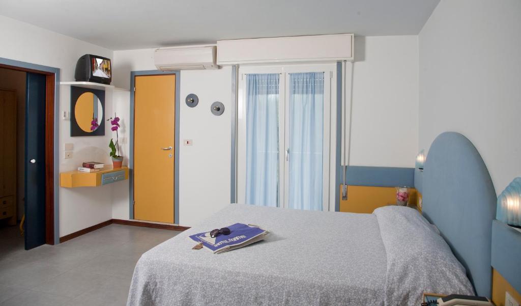 Hotel Norma 米萨诺阿德里亚蒂科 客房 照片